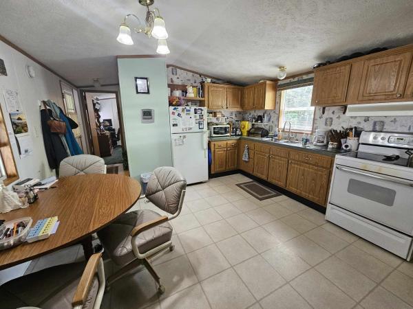 2000 Mobile Home