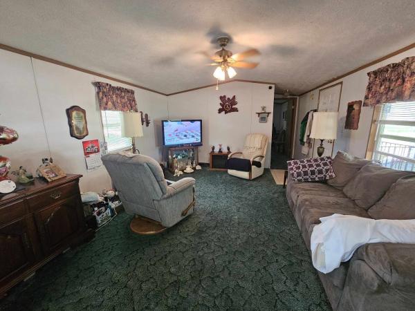 2000 Mobile Home