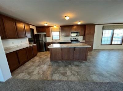 Mobile Home at 315 Kensington Newport, MI 48166