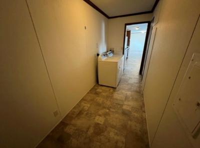 Photo 4 of 12 of home located at 315 Kensington Newport, MI 48166