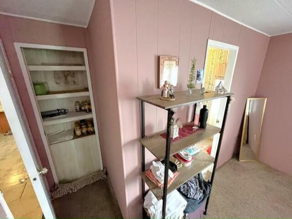 1980 BROO HS Mobile Home