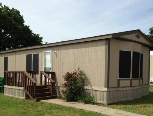 Photo 1 of 2 of home located at 5301 E. Mckinney Street, #275 Denton, TX 76208