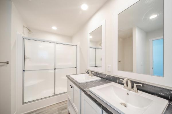 2025 Clayton 81TMP16763AH25  Home