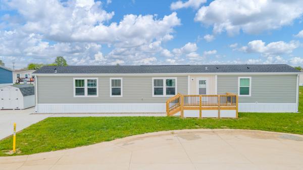 2025 Clayton 81TMP16763AH25  Home