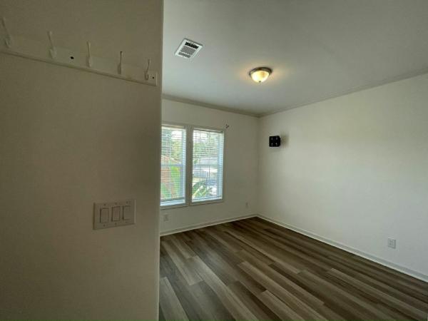 2023 Skyline - Ocala Silver Springs Mobile Home