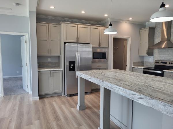 2023 Palm Harbor 340LS30442B Mobile Home