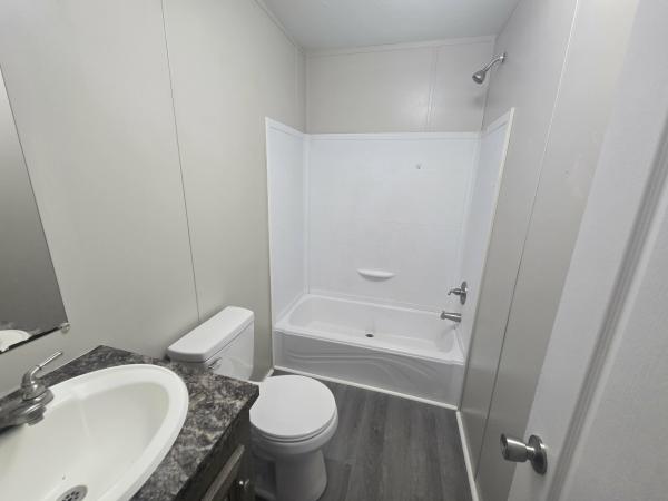 2019 22MHR16562BH19  Home