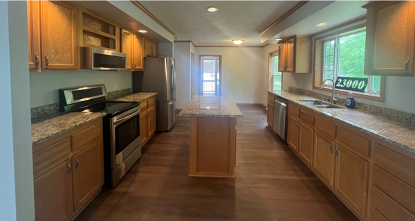 2003 Champion MI0023952924 Mobile Home
