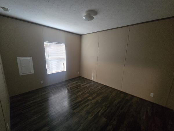 2019 22BRX16482AH19  Home