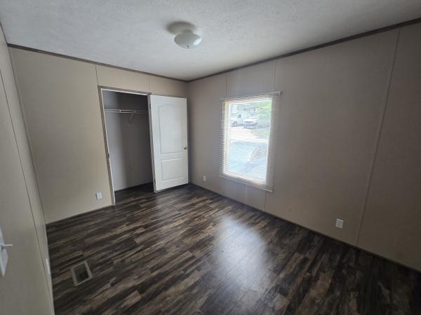 2019 22BRX16482AH19  Home