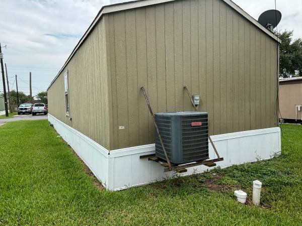 2018 S167232B  Home