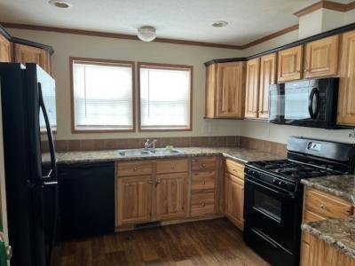 Photo 4 of 10 of home located at 166 Sunrise Court Batavia, OH 45103