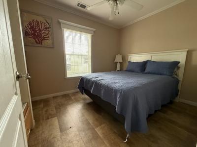 Photo 3 of 7 of home located at 3700 U.s. Hwy 17-92N Davenport, FL 33837