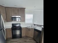 2022 Champion RA1664202 Mobile Home