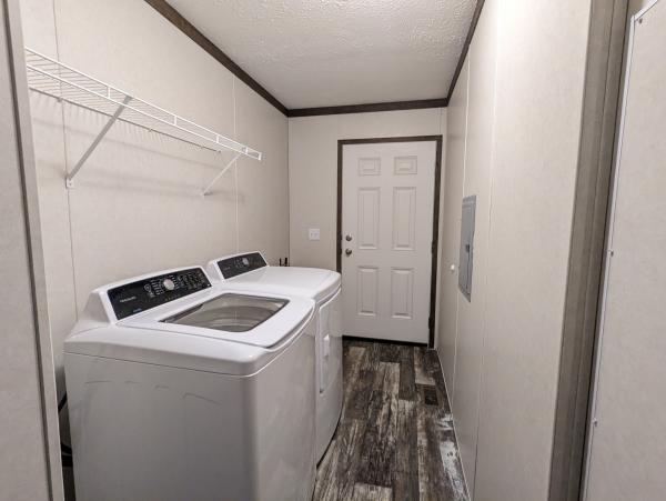 2023 CMH Pulse 5624-736  Home