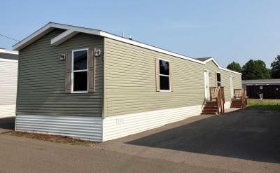 Mobile Home at 2501 NE Lowry Ave, Lot 206 Saint Anthony, MN 55418
