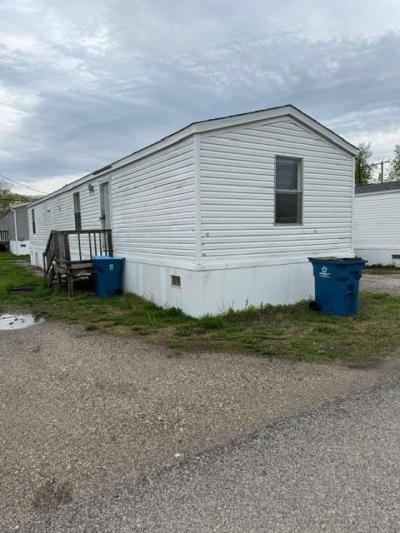 Mobile Home at 130 W. 16th St. Coal Valley, IL 61240