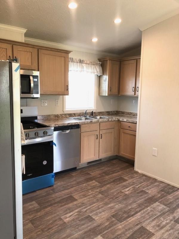 2025 Pine Grove G-556 Mobile Home