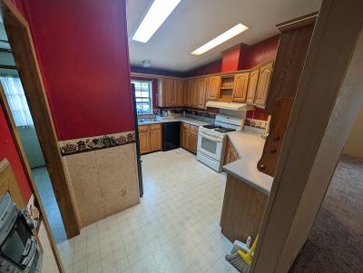 Mobile Home at 1122 Greg St. Lot 322 Auburn, IN 46706