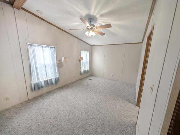 1993 Manufactured Home