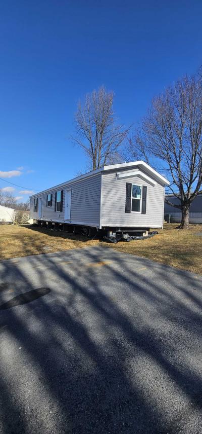 Mobile Home at 181 Sumter Dr Martinsburg, WV 25403