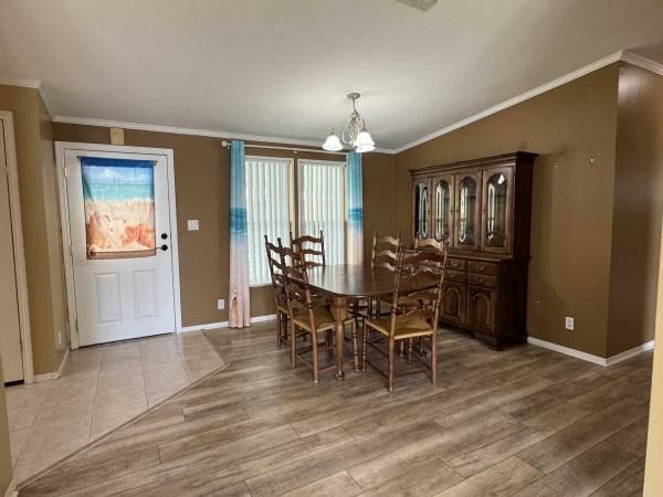 2001 Manufactured Home