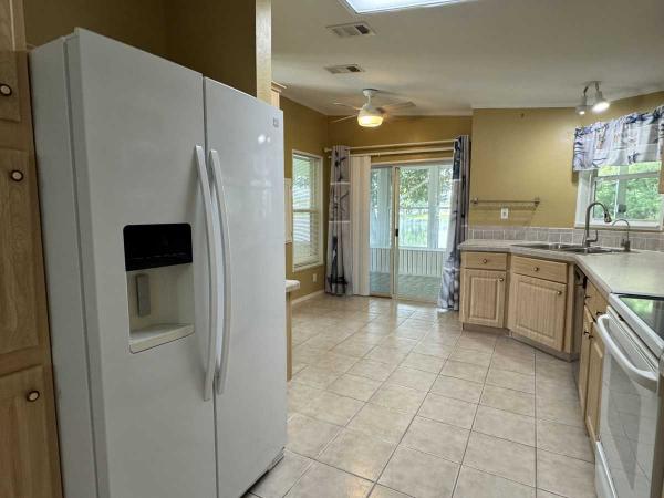 2001 Manufactured Home