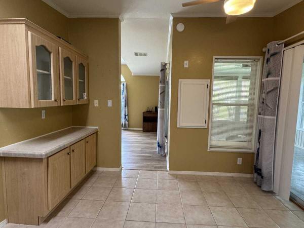 2001 Manufactured Home