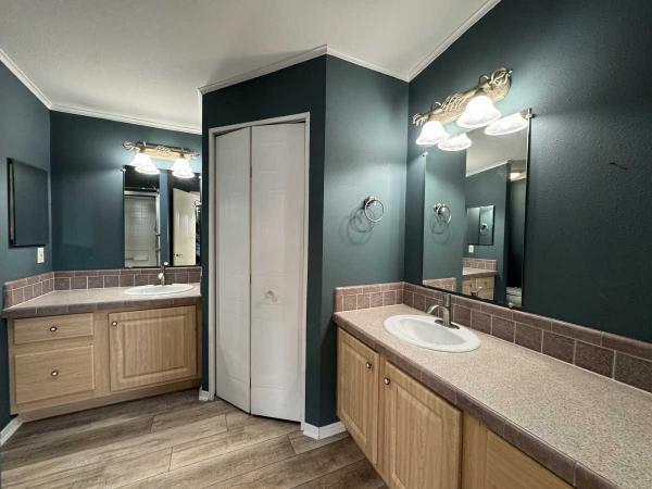 2001 Manufactured Home