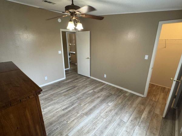2001 Manufactured Home