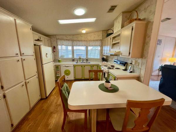 1991 Palm Harbor Manufactured Home