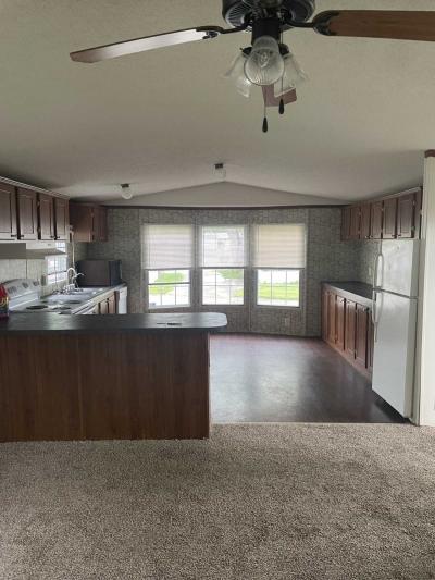 Mobile Home at 46 Carroll Wood Wood River, IL 62095