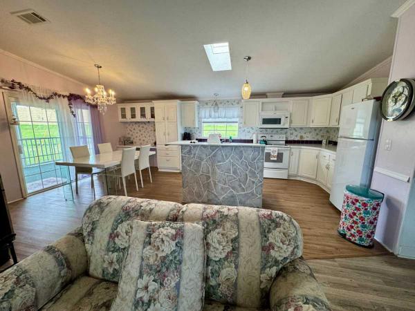 2003 SKYO Manufactured Home