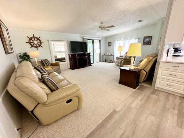 1987 Meri Manufactured Home