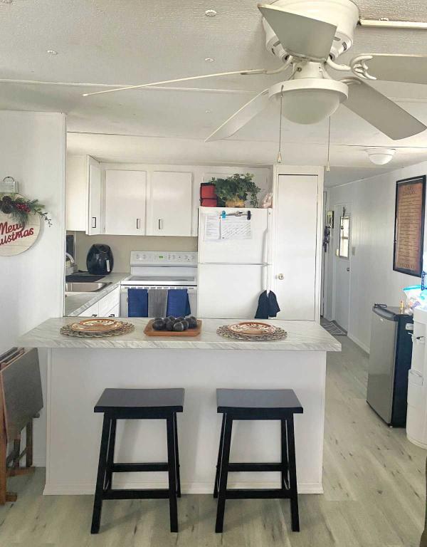 Photo 1 of 2 of home located at 6372 126th Ave N Largo, FL 33773