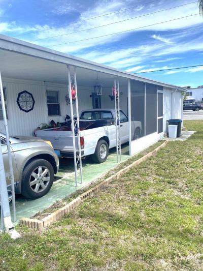 Photo 5 of 8 of home located at 6372 126th Ave N Largo, FL 33773