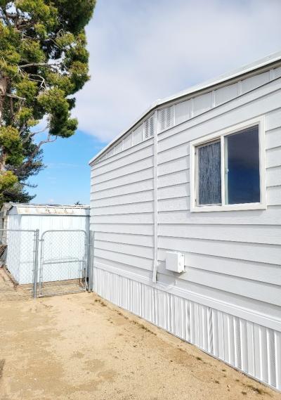 Photo 4 of 14 of home located at 11414 Serra Rd #6 Apple Valley, CA 92308
