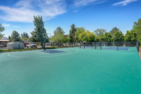 1977 LINC Manufactured Home