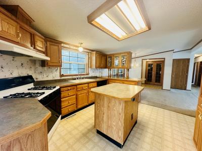 Photo 5 of 16 of home located at 8352 Bloomsbury Cir Northville, MI 48167
