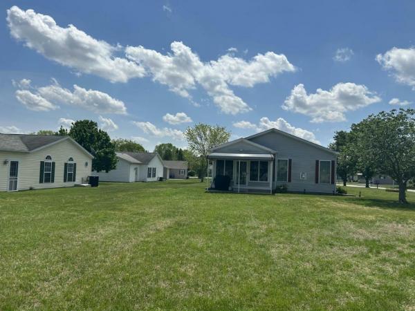 2000 Pawnee Homes Kent Manufactured Home