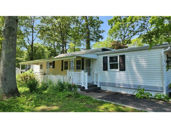 Photo 1 of 2 of home located at 703 Fresh Pond Ave. #87 Calverton, NY 11933