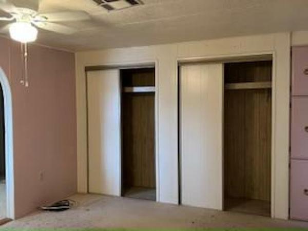 1981 Cavco Fallbrook Mobile Home