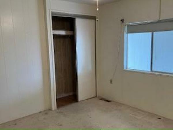 1981 Cavco Fallbrook Mobile Home