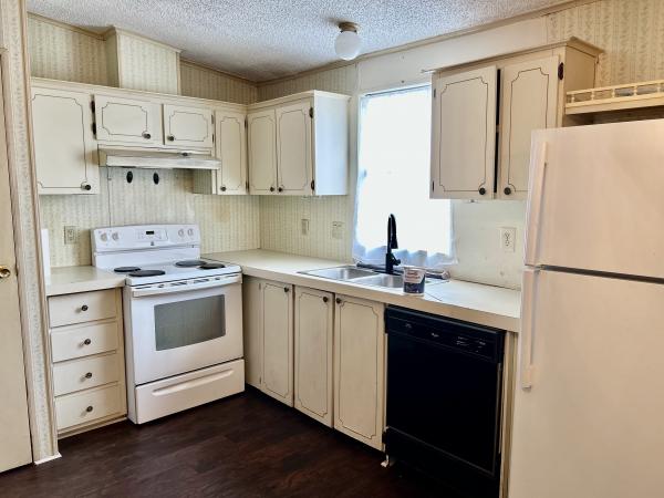 1988 Mobile Home