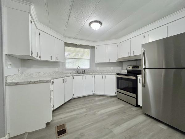 1980 Palm 16452 Mobile Home