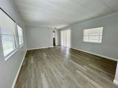 Photo 3 of 8 of home located at 1439 Hollyhock Circle Apopka, FL 32703