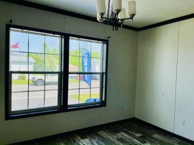 Photo 3 of 7 of home located at 829 Willowbrook Drive Lockport, NY 14094