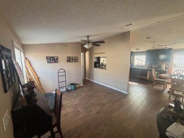 1999 LIMI Mobile Home