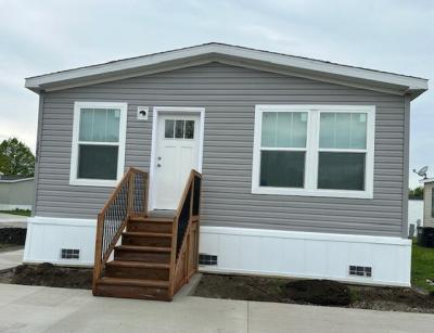 Mobile Home at 1258 Chateau Monroe, MI 48161