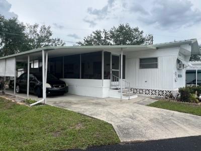 Photo 4 of 24 of home located at 3528 14th Street West #D017 Bradenton, FL 34205